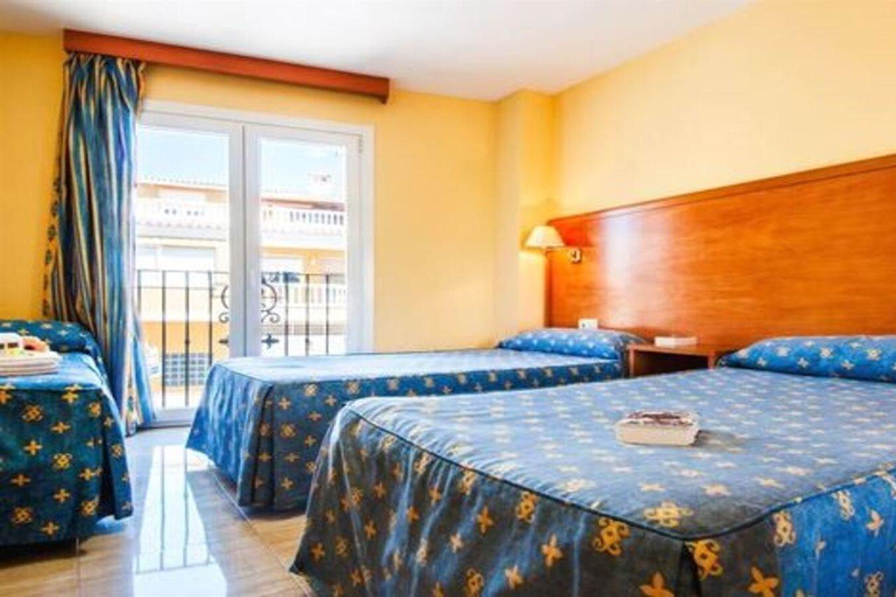La Cava Hotel Cabanes  Bagian luar foto