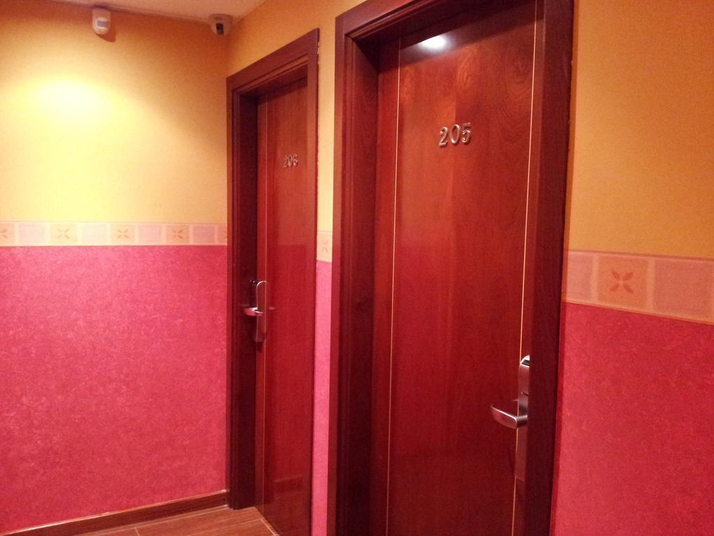 La Cava Hotel Cabanes  Bagian luar foto